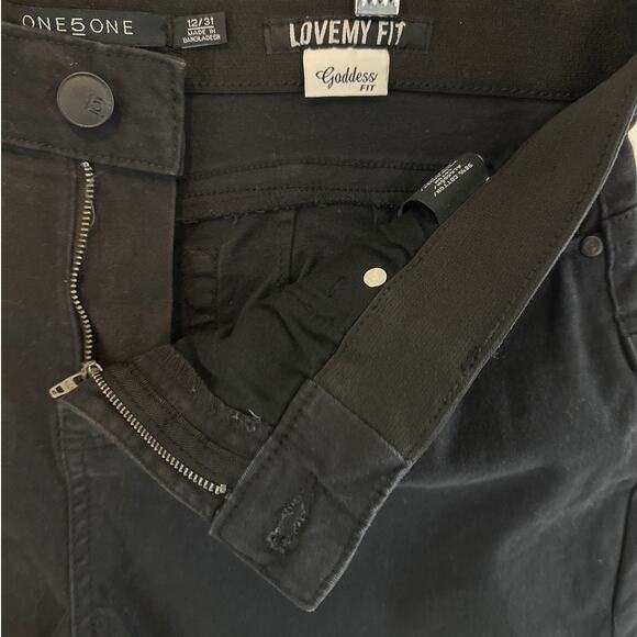 One5One Love My Fit Goddess Fit Cotton Stretch Casual Shorts Black Size 12 / 31 - Picture 7 of 10